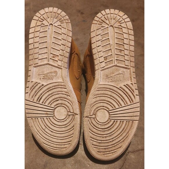 Size 6Y - Air Jordan 1 SE Mid Legend Light Brown - Picture 3 of 11